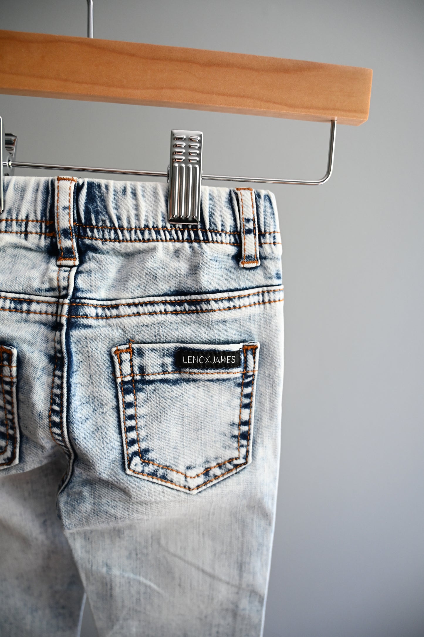 Acid Wash Jeans