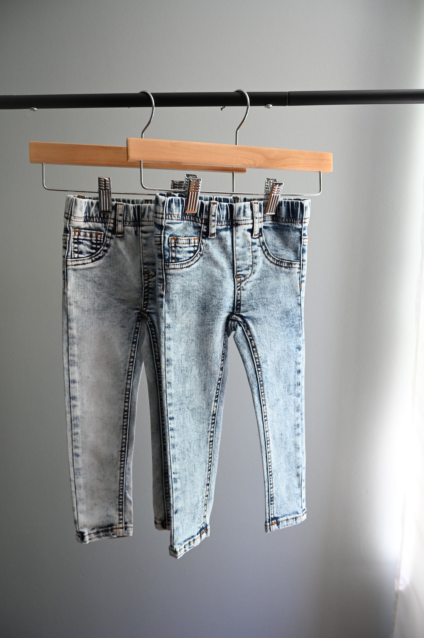 Acid Wash Jeans