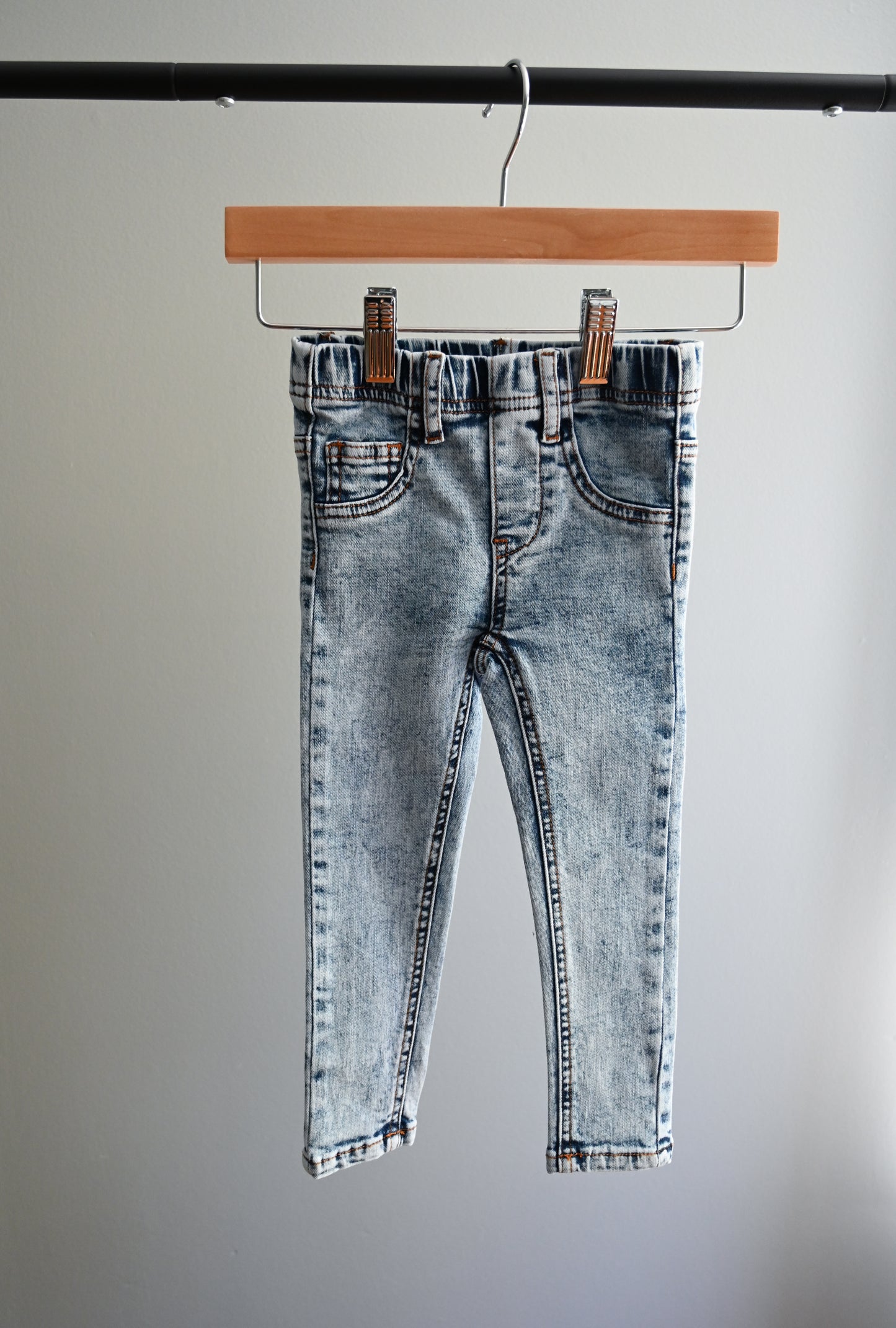 Acid Wash Jeans