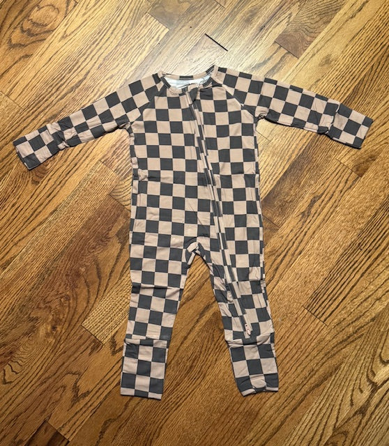Checkered Bamboo Sleeper